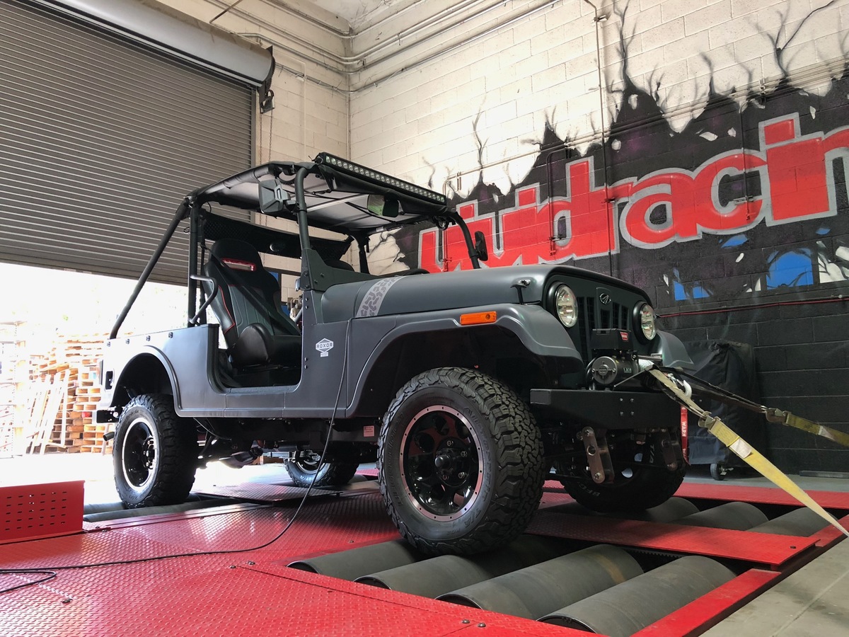 mahindra-roxor-dyno-car.jpg