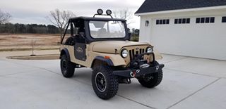 Roxor Lt front side view.jpg