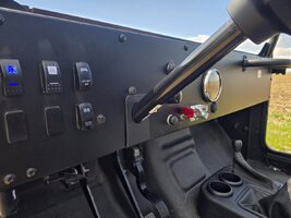 king-series-4-passenger-roxor-mining-vehicle.jpg